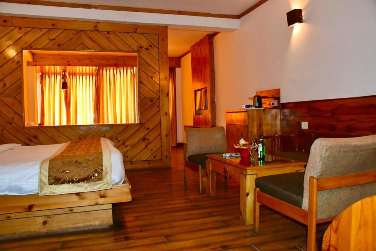 The Whispering Inn Resort And Bar มะนาลี ภายนอก รูปภาพ