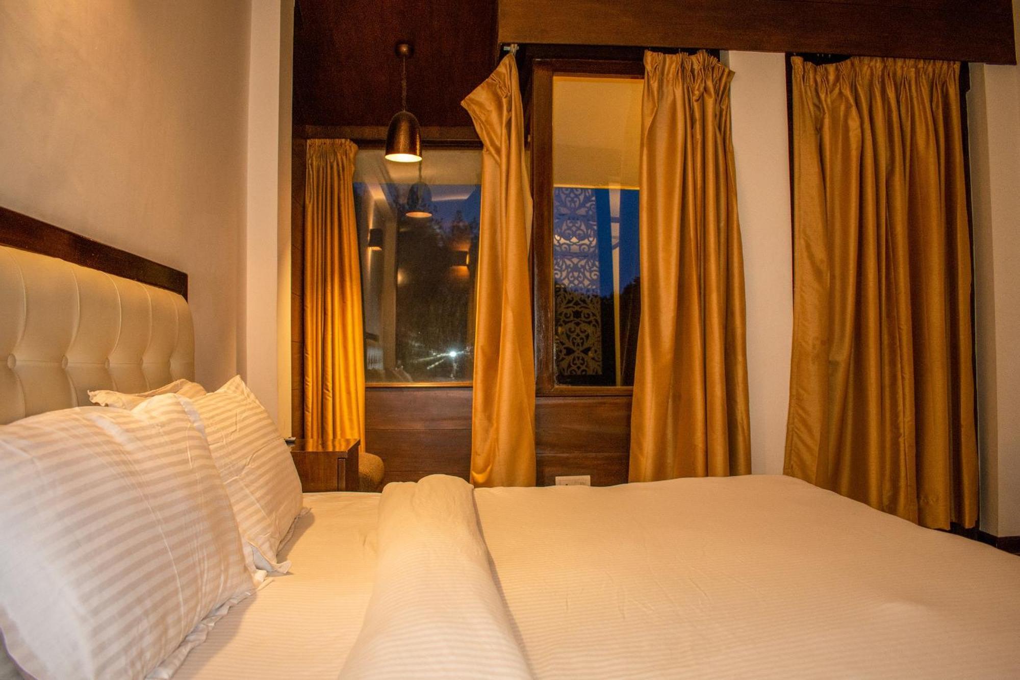 The Whispering Inn Resort And Bar มะนาลี ภายนอก รูปภาพ