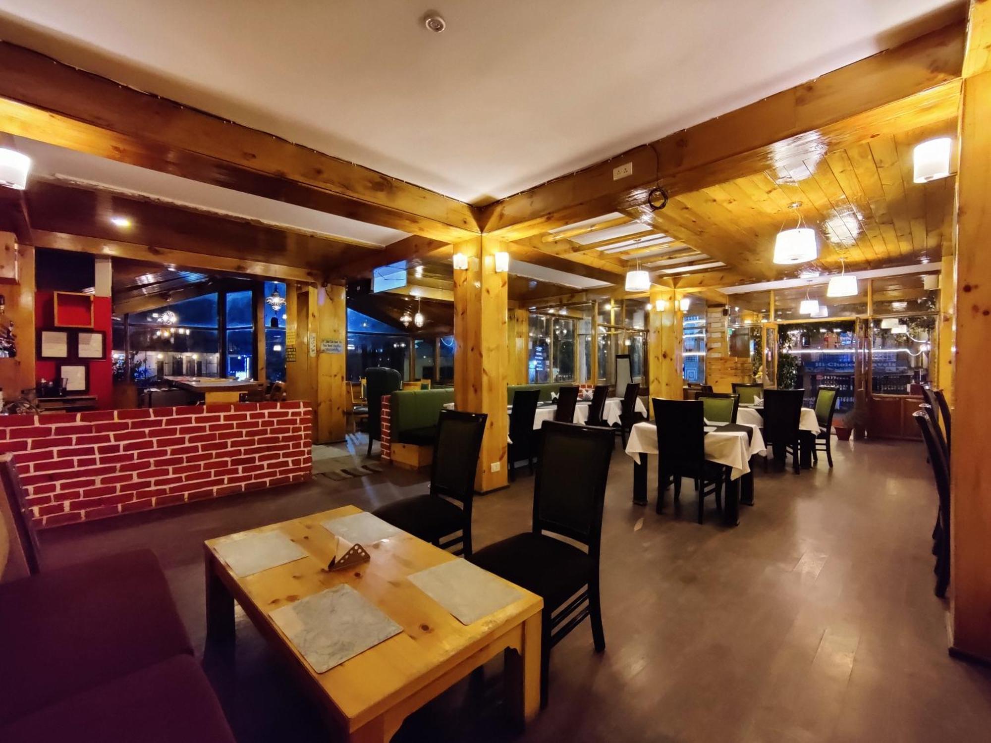 The Whispering Inn Resort And Bar มะนาลี ภายนอก รูปภาพ